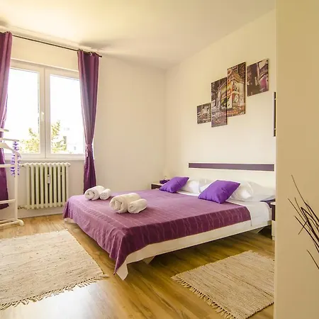 Apartment Ivory *